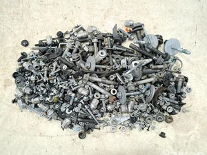 Jeep Wagoneer/ Wagoneer L WS 2022 Boulon complect