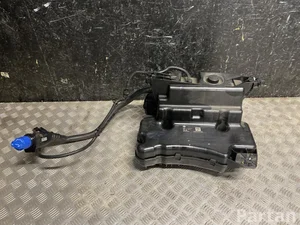 Volkswagen 3WA131877B PASSAT B9 Variant (CJ5) 2024 Deposito de adblue