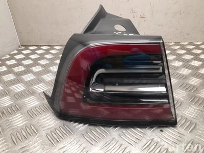 Tesla 1077397 MODEL 3 2019 Feu arrière - Image 1
