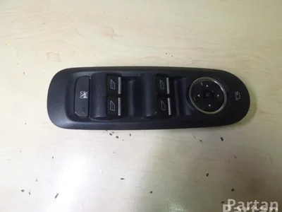 Ford 7S7T-14A132-BC / 7S7T14A132BC S-MAX (WA6) 2008 Bouton de lève-vitre - Image 1