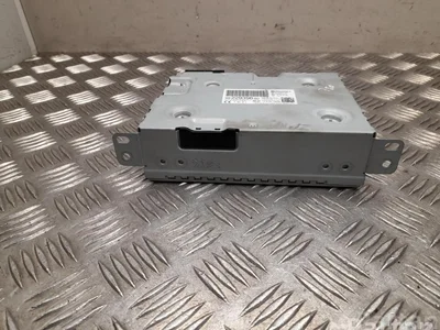 Peugeot 9822939680 3008 SUV 2018 Unité de contrôle du système de navigation - Image 1