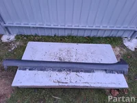 BMW 7210079 X3 (F25) 2011 Cubierta del lateral