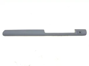 Land Rover L8B2-045P68-BBW, L8B2-045P68-DBW, L8B2-045P68-DC8PVJ / L8B2045P68BBW, L8B2045P68DBW, L8B2045P68DC8PVJ Defender Station Wagon (L663) 2022 Osłona lewa strona Deska rozdzielcza