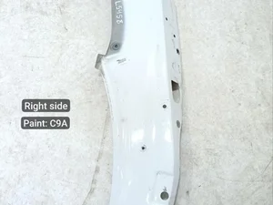 Porsche 03R008 MACAN (95B) 2015 Крыло правой сторонe