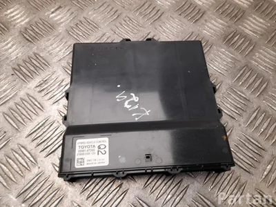 Toyota 89981-47D60 / 8998147D60 PRIUS PHV (_W52_) 2020 control unit - Image 1