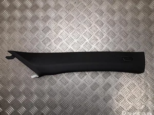 BMW 9504298-12, 157059-11 / 950429812, 15705911 5 G60 2024 Tapisserie voiture right side