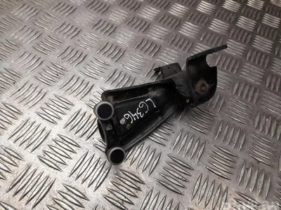 Mercedes-Benz A4477600347 VITO Box (W447) 2014 Charnière de porte - Image 1