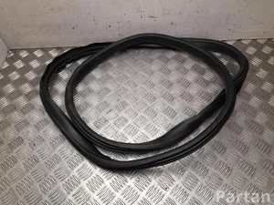 Fiat 600e / 600 (365_, 364_) 2025 Türdichtung vorne links