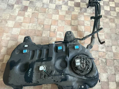 Hyundai 31110N7000, 33040N9100, 31171N7000 Tucson (NX4) 2022 Réservoir de carburant - Image 1