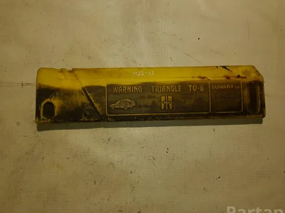 Volvo 27R030011 XC60 2009 Éclairage d'urgence / interrupteur de danger - Image 1