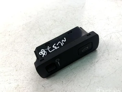 Volvo 31376510 XC90 II 2019 Bouton du coffre à bagages - Image 1