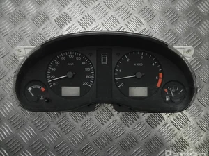 Ford 95VW-10849-YF / 95VW10849YF GALAXY (WGR) 1997 Tableau de bord