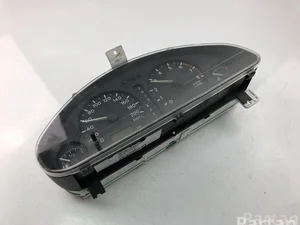 Mitsubishi MR572513 SPACE STAR MPV (DG_A) 2002 Tableau de bord