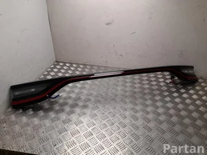 Lexus 81580-52450 / 8158052450 LBX 2025 Feu arrière