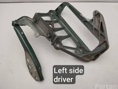 Aston Martin 6G33-16799-AD, 6G33-16801-AA, 6G33-5341-AC / 6G3316799AD, 6G3316801AA, 6G335341AC Vantage Coupe 2009 Charnière - Image 1