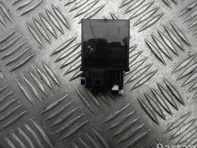 BMW G5947 X3 (F25) 2014 Unité de commande pour siège Right Rear Left Rear Left Front Right Front - Image 1