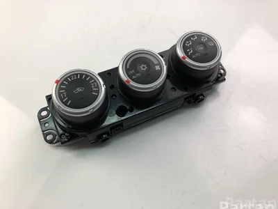 Citroën 7820A115XA C-CROSSER (EP_) 2008 Contrôle automatique de la climatisation - Image 1