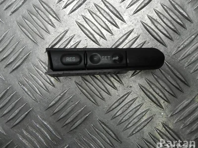 Ford USA A2880 MUSTANG Coupe 2006 Commutateur multiple - Image 1