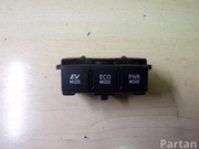 TOYOTA 84970-02060 / 8497002060 AURIS (_E18_) 2013 Multiple switch