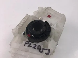 Mitsubishi 8600A043 OUTLANDER I (CU_W) 2005 Multi-switch colonne de direction