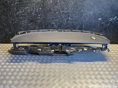 Tesla 1684261-98-A / 168426198A Model Y 2022 Tableau de bord - Image 1