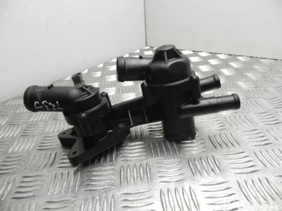 Volkswagen 03C 121 026 AC / 03C121026AC GOLF VI (5K1) 2009 Boîtier du thermostat - Image 1