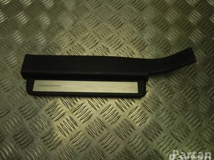 Nissan 76954CA000 MURANO I (Z50) 2005 Listón de acceso