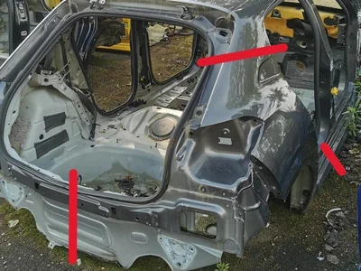 Peugeot 208 II (P21) 2021 Quart de corps Right Rear - Image 1