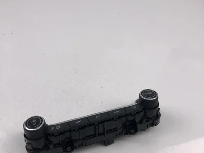 Ford H1BT-18K811-HG / H1BT18K811HG FIESTA VI 2010 Bouton de frein de stationnement électromécanique - Image 1