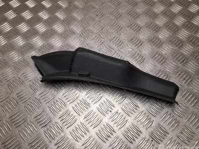 Mercedes-Benz A 206 690 05 02 / A2066900502 C-Class estate (S206) 2022 Un autre détail de finition - Image 1