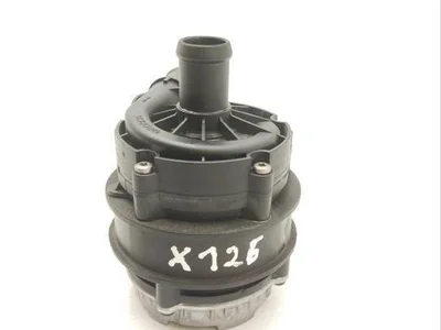 Maserati 670005347, 0392024053 LEVANTE 2017 Pompe à eau - Image 1