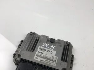 Kia 39120-2A313; 0281030321 / 391202A313, 0281030321 OPTIMA 2011 Unité de contrôle moteur