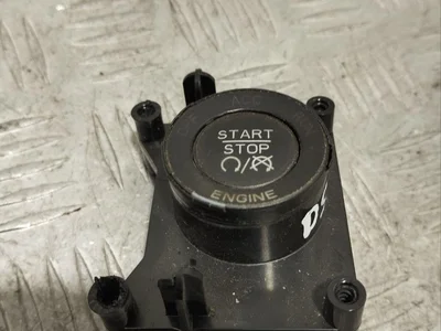 Dodge 1UW38DX9AB RAM 1500 IV gen 2013 Bouton start-stop - Image 1