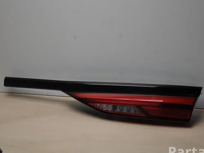 BMW 8498740 2' F44 Gran Coupé 2021 Feu arrière - Image 1