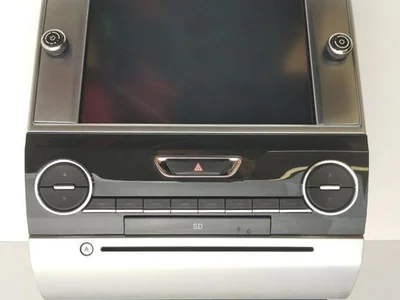 Maserati 670008491, 670007290, 06700084910, 68212905AA, DBT008937 QUATTROPORTE VI 2014 Unité de contrôle du système de navigation - Image 1