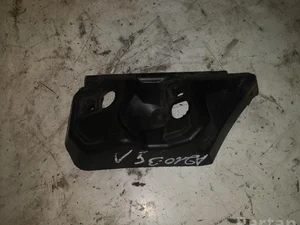 Volvo 30655875 V50 (MW) 2007 Support pour pare-chocs