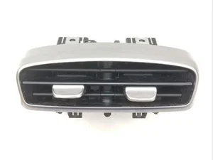 Mercedes-Benz A2978303700 EQE SUV (X294) 2024 Évent