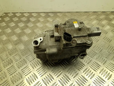 Toyota 042200-1501 / 0422001501 YARIS (_P13_) 2020 Compresseur de climatisation - Image 1