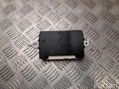 Toyota 89222-52010 / 8922252010 Yaris Cross XP210 2022 Control unit for door Right Rear Left Rear Left Front Right Front - Image 1