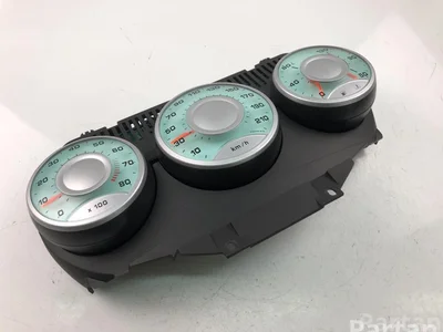 Peugeot 1496276080 807 (E) 2005 Tableau de bord - Image 1