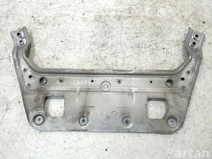 Maserati C0236L LEVANTE 2017 Гнездо