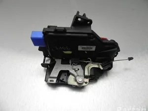 Škoda 3D2 837 015 / 3D2837015 OCTAVIAII (1Z3) 2008 Serrure de porte