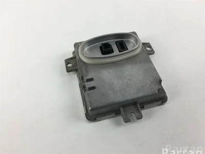 Volvo 626.11.104.99 / 6261110499 V70 III (BW) 2007 unidad de control electrónico del alcance de las luces delanteras - Imagen 1