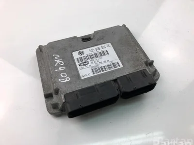 Seat 036906034HC IBIZA III (6L1) 2000 Unité de contrôle moteur - Image 1