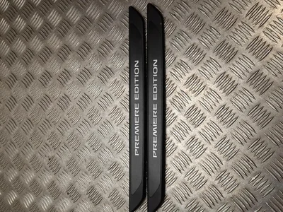 Nissan KE967-6P040 / KE9676P040 JUKE (F16) 2022 Bordure de seuil de porte complect - Image 1