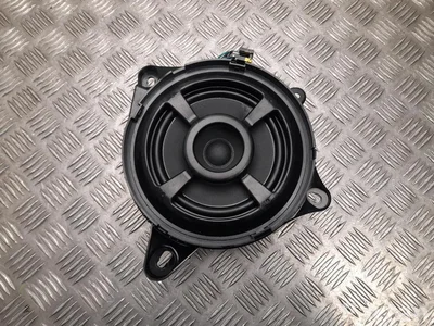 Mercedes-Benz A 167 820 28 00 / A1678202800 GLE (W167) (2019 ...) 2020 Громкоговоритель низкочастотный справа - Изображение 1