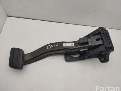 Porsche 971723029K PANAMERA (971) 2018 Brake Pedal - Image 1