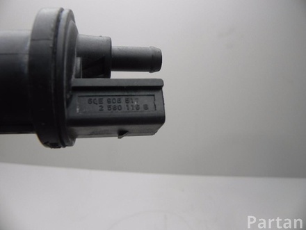 VW 6QE 906 517 / 6QE906517 GOLF VI (5K1) 2009 Solenoid Valve