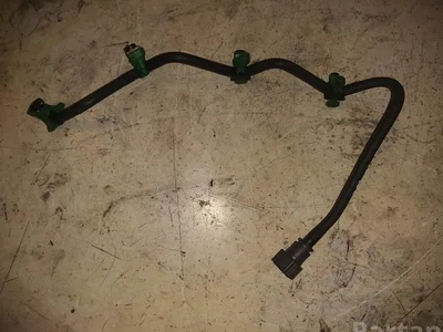 Volvo V40 Hatchback 2013 Tuyau de radiateur - Image 1