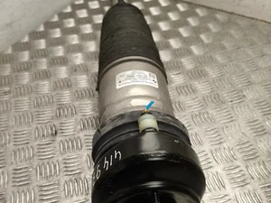 BMW 755B3E91601, 24222210 5 G60 2025 Amortyzator pneumatyczny z tyłu po prawej